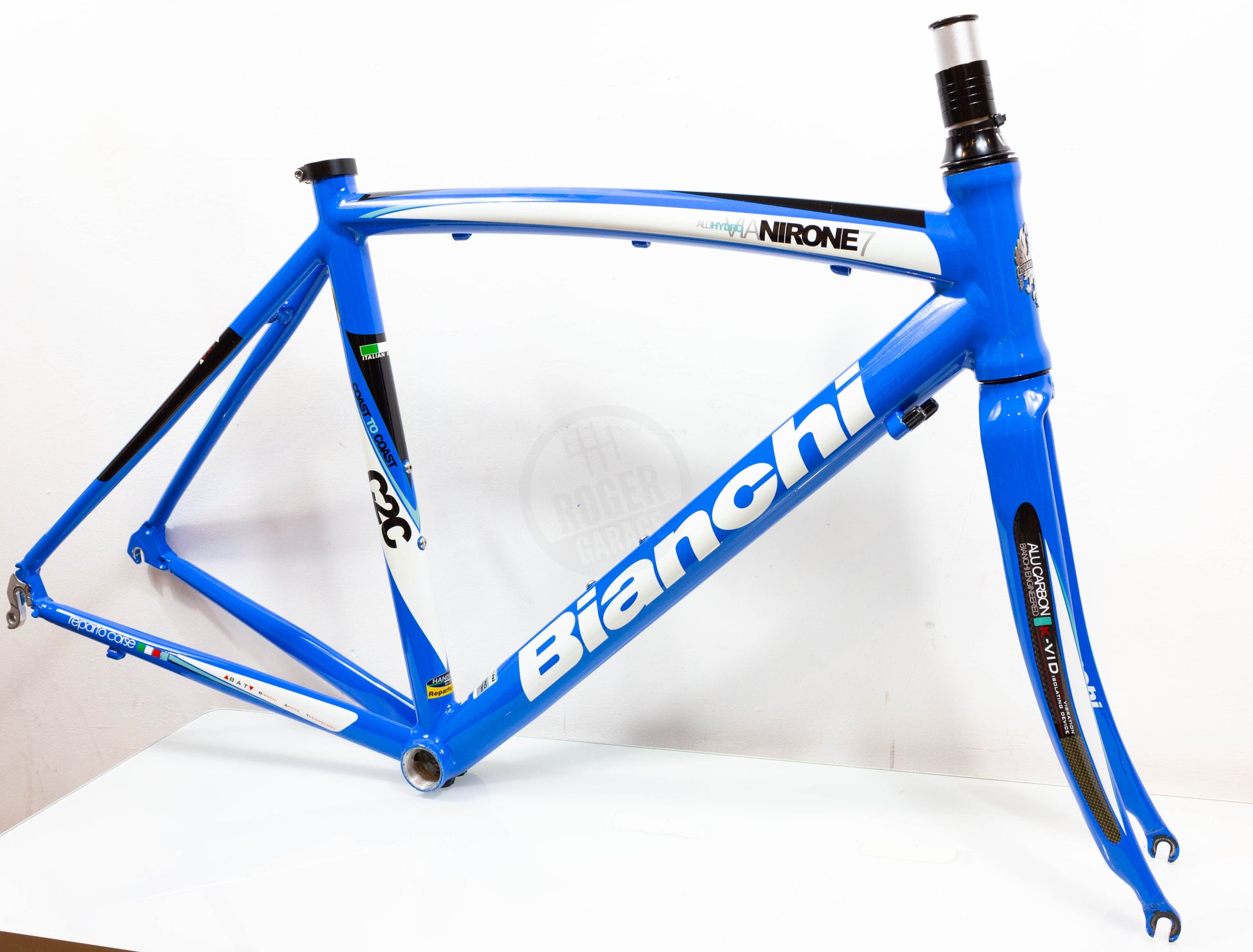 bianchi c2c via nirone 7 road bike Bianchi Via Nirone 7 C2C 2010 Frame set AluHYDRO Road Aluminium Carbon – Roger Garage Custom Bikes