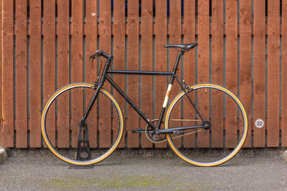 No Logo Fixie Bike (2010) - Sleek, Reliable, Fully Upgraded Urban Ride